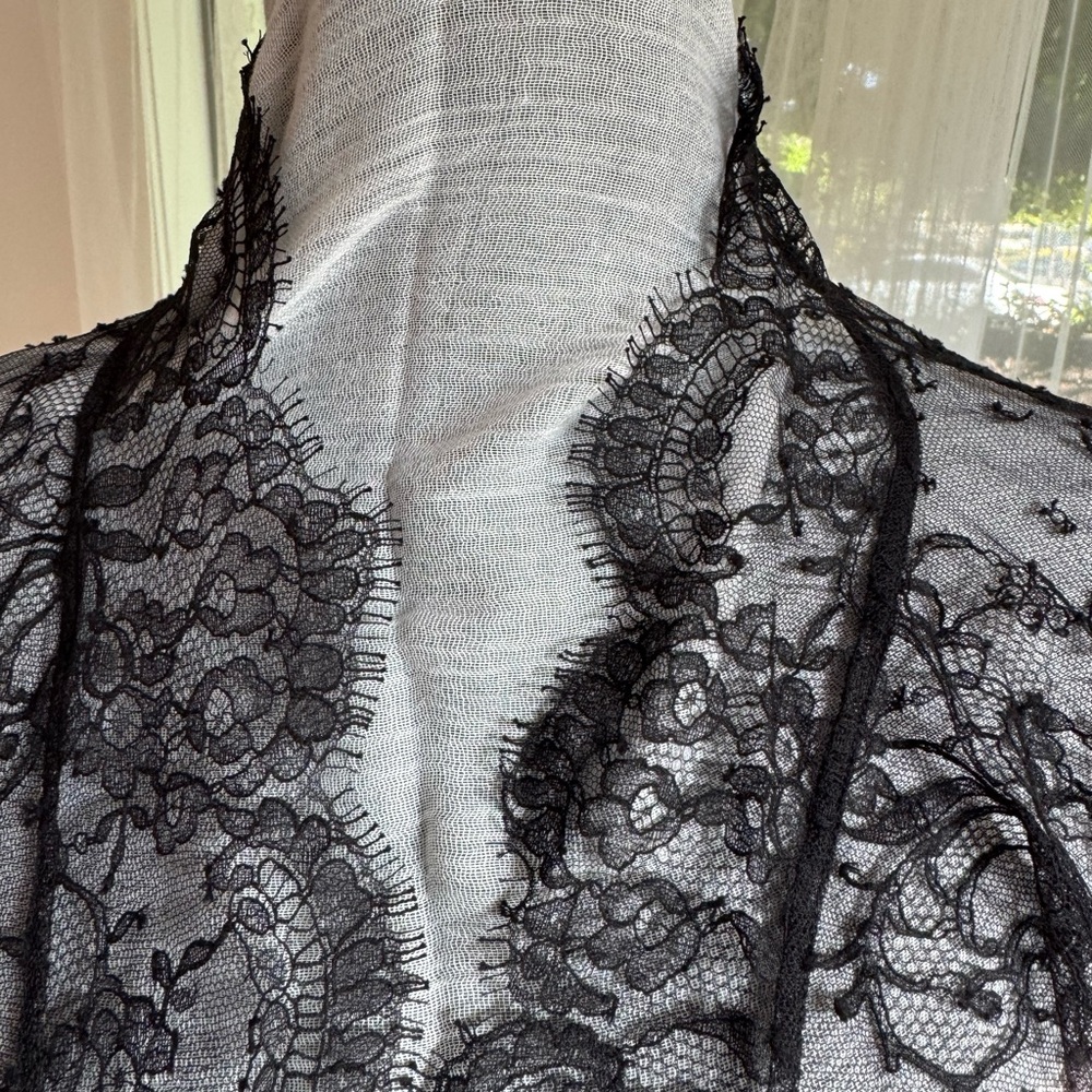 Agent Provocateur kimono - Picture 3 of 8